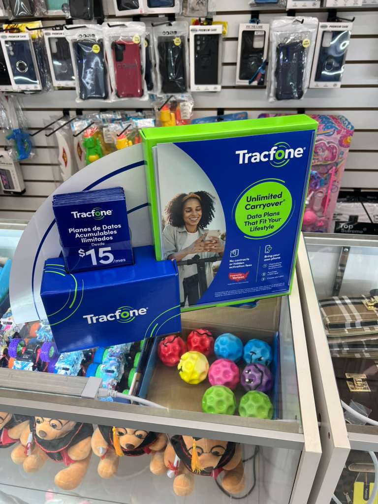 Tracfone counter display with lifestyle art
